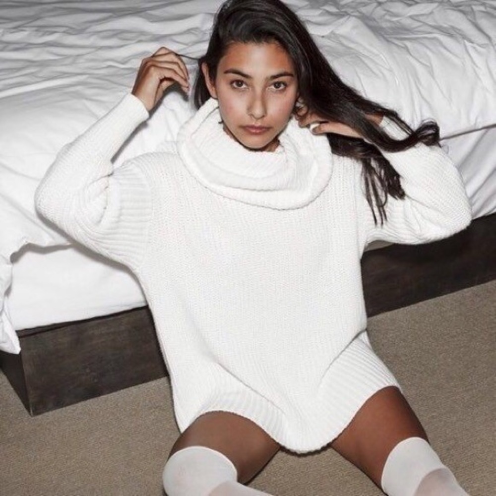american apparel | fisherman white turtleneck